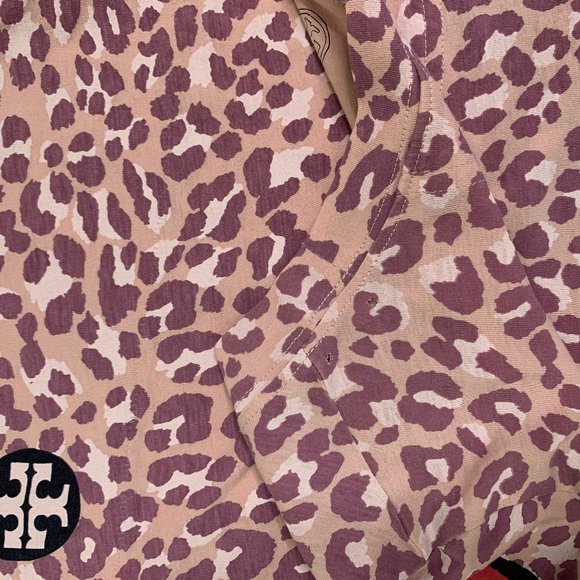 Tory Burch Pink Floral & Leopard Tee Size L - Picture 4 of 7